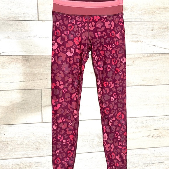 Athleta Elation 7/8 Tight Maroon Leopard Print XS - Picture 4 of 6